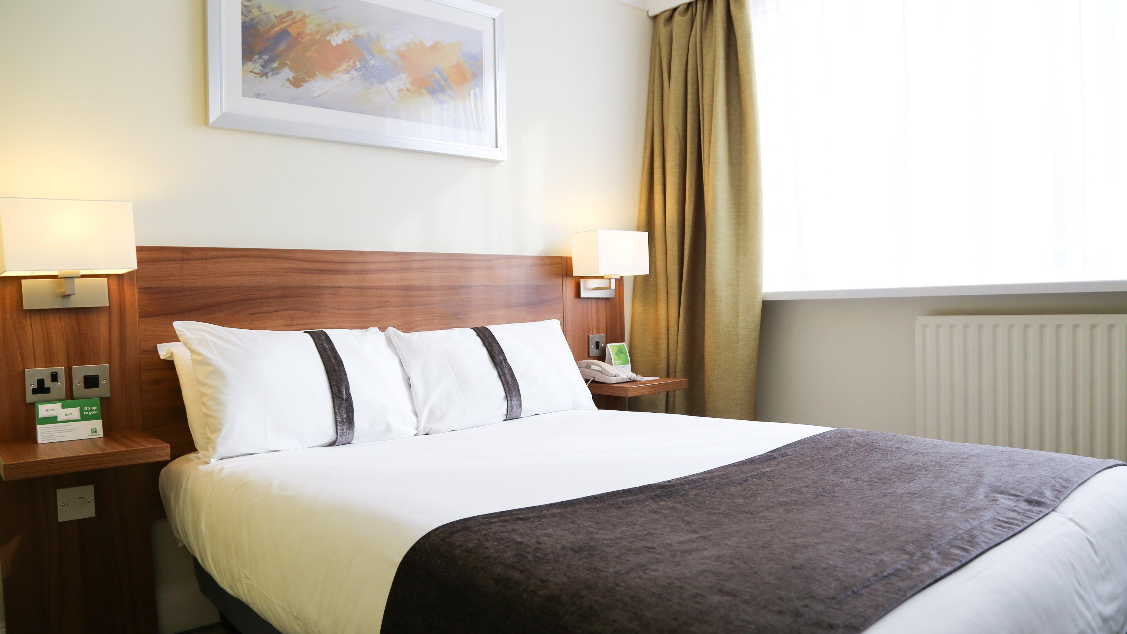 Holiday Inn Runcorn M56 Junction 12 By Ihg Eksteriør bilde