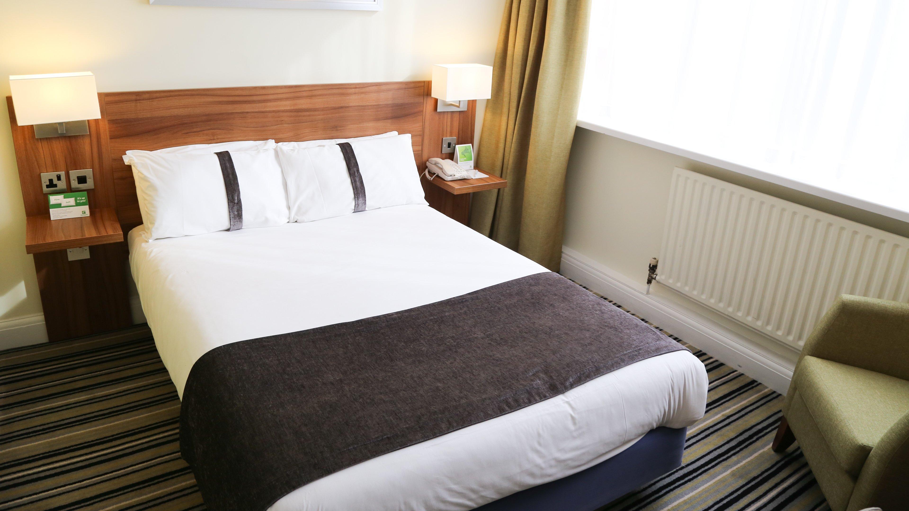 Holiday Inn Runcorn M56 Junction 12 By Ihg Eksteriør bilde