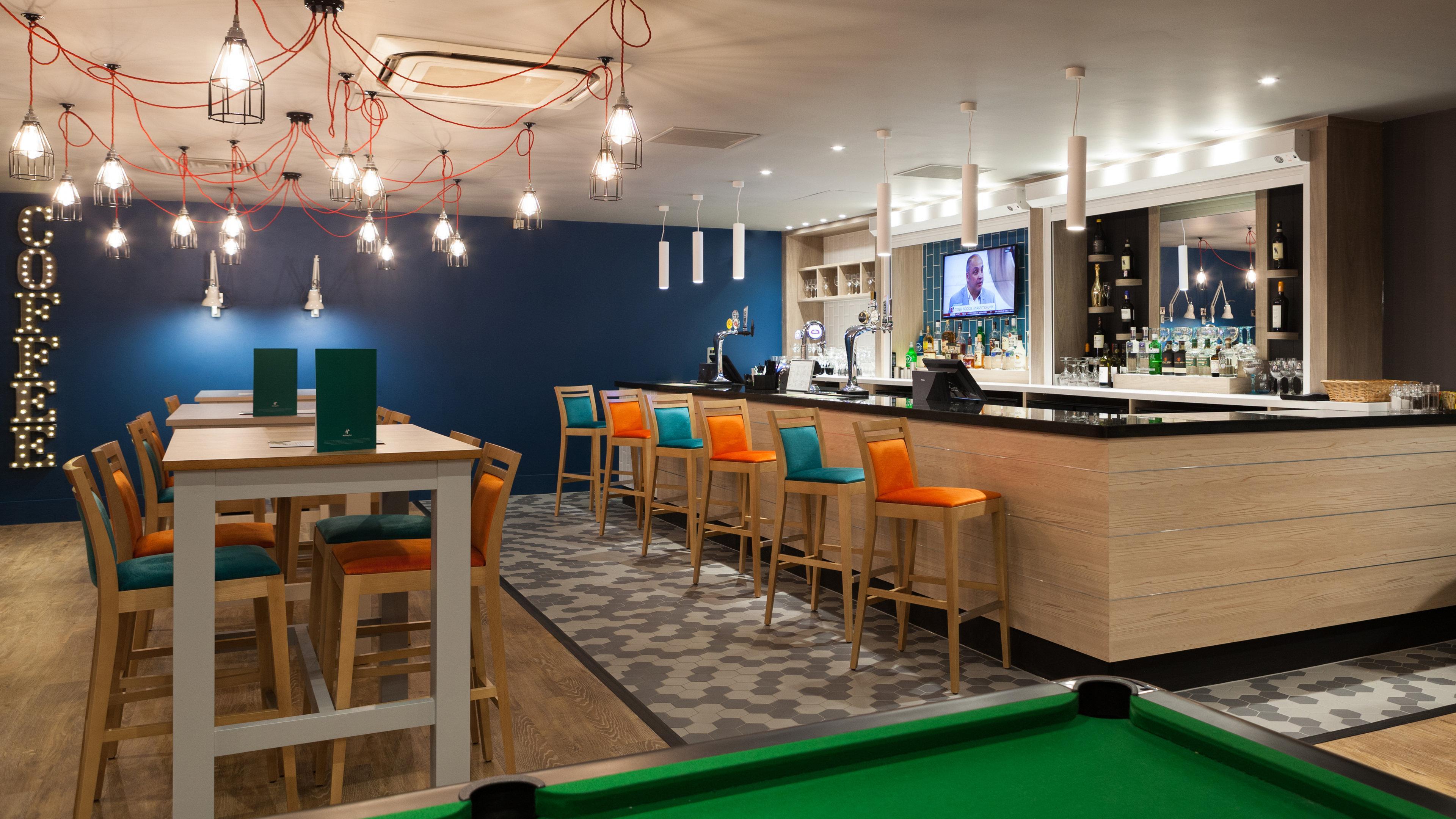 Holiday Inn Runcorn M56 Junction 12 By Ihg Eksteriør bilde
