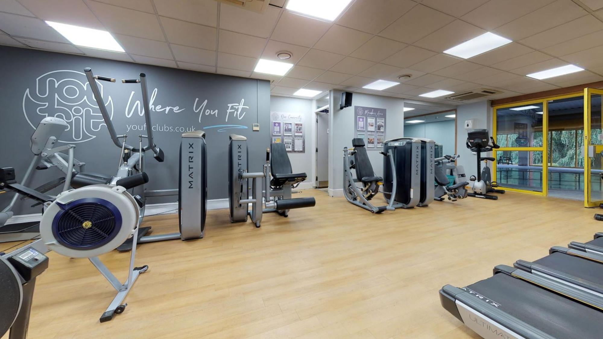 Holiday Inn Runcorn M56 Junction 12 By Ihg Eksteriør bilde