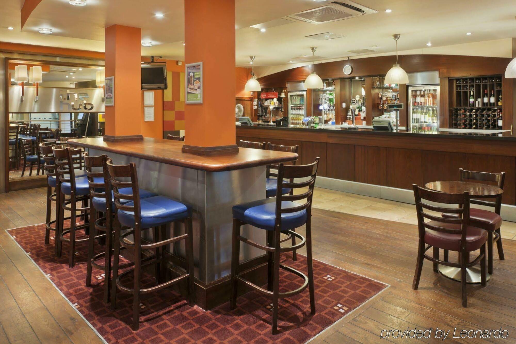 Holiday Inn Runcorn M56 Junction 12 By Ihg Eksteriør bilde